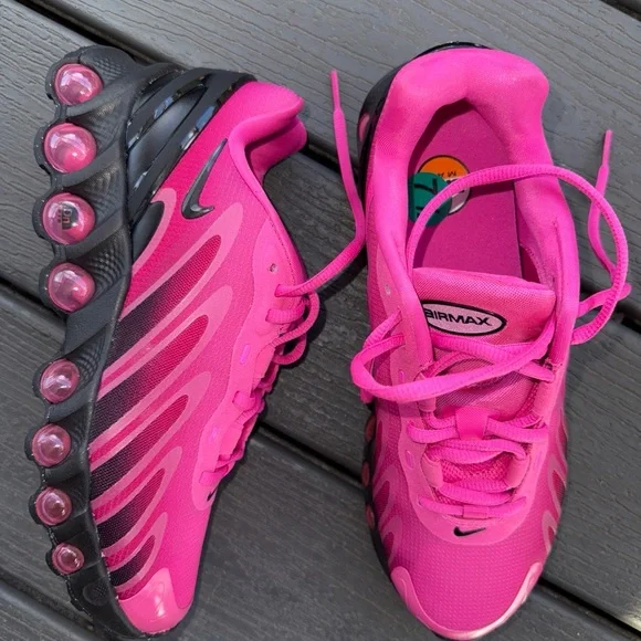 Nike Women's Air Max Dn8 HF5509-601 Laser Fuchsia/Sport Fuchsia/Black SZ 7.5 - Picture 6 of 7